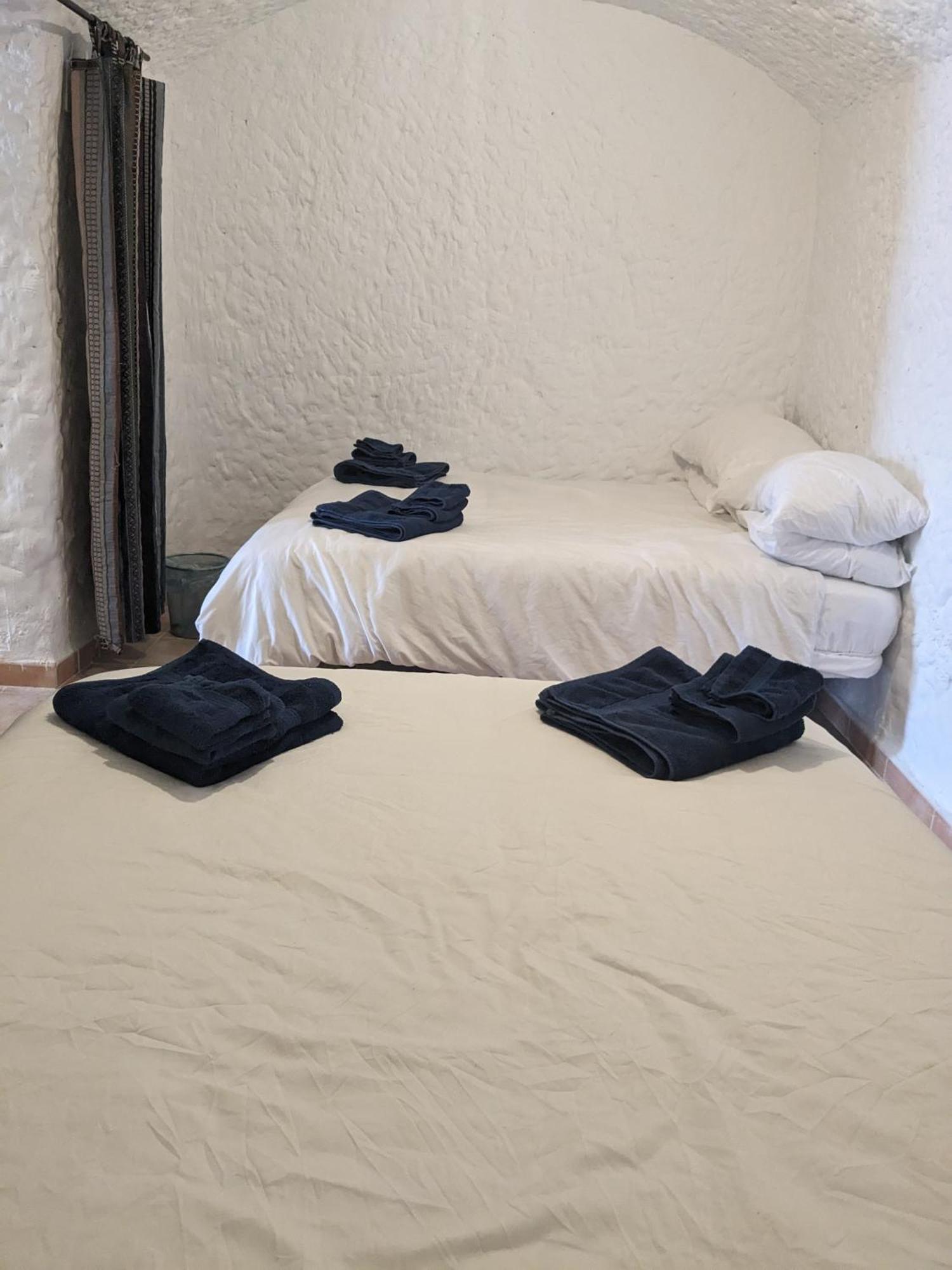 Cuevas Barrio Las Santas Huéscar Екстериор снимка